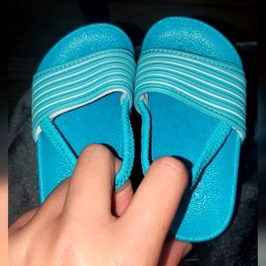 Never worn toddler flip flops size 6